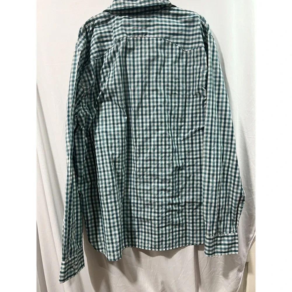 Levis levi green